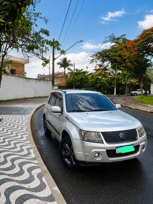 SUZUKI GRAND VITARA 2.0 4X2 16V GASOLINA 4P AUTOMÁTICO SUZUKI GRAND VITARA 2.0 4X2 16V GASOLINA 4P AUTOMÁTICO